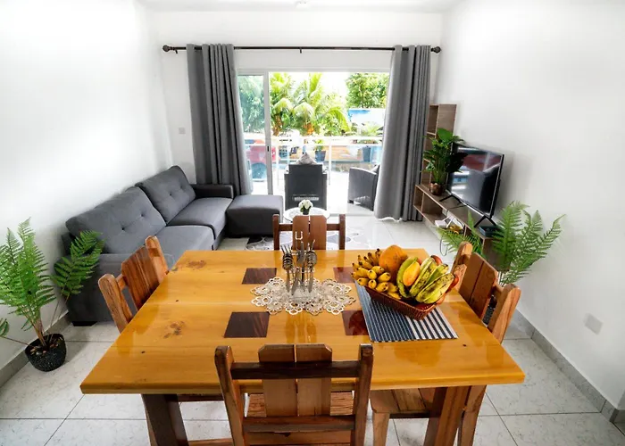Tes Self Catering Seychelles *